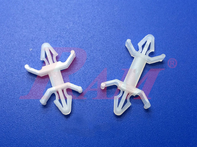 Plastic Wing Snap-in Rivet PCB Bracket Spacer 34mm