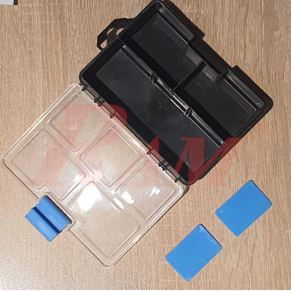 Plastic Fliptop Boxes Small Size with Hang (SKU#RAM8)