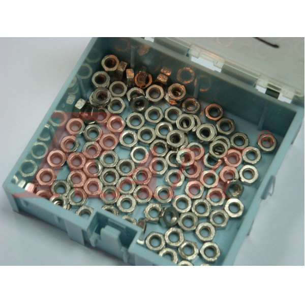 Nut 3mm (100 pieces/bag) كيس صامولة 3 مم (100 قطعة)