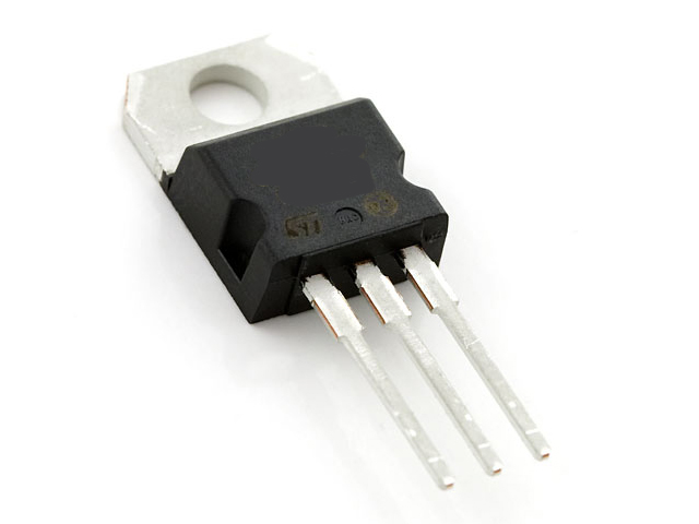 LD1117V25 (LD25V)