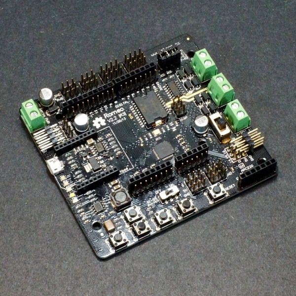 Romeo V2.2 Robot Control Board with  Built-in 2A Motor Driver (SKU#3D1021)